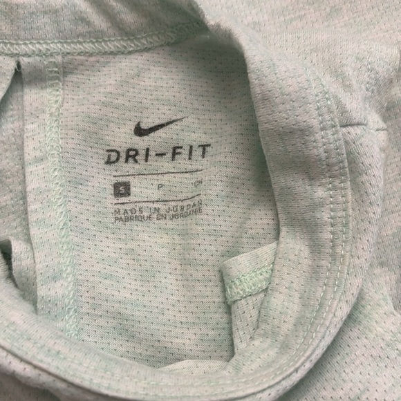 Nike  Dri-Fit Workout Tank - Picture 4 of 4